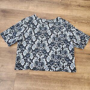 Bik Bok cropped blouse